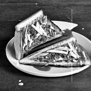 Toasted Chutney Sandwich