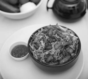 Pork noodles