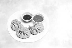 Paneer Momo Steamed