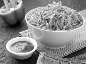 Schezwan Chicken Noodles