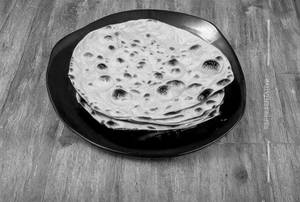 Butter Missi Roti 