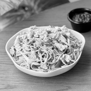 Egg Hakka Noodles