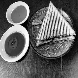 Masala Aloo Sandwich