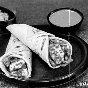 Schezwan Paneer Roll