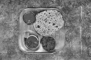 Veg Kabab Paratha(Half Plate)