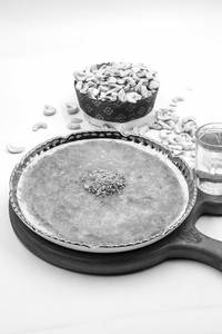 Cashew Nuts Kunafa