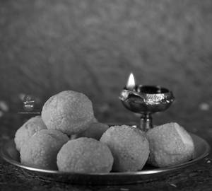 Motichur Laddu