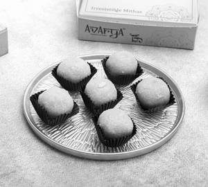 Desi Ghee Motichur Ladoo