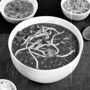 Burmese Khowsuey Soup Chicken