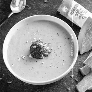 Broccoli Almond Soup