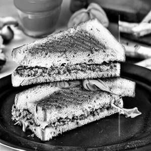 Mushroom Pesto Sandwich
