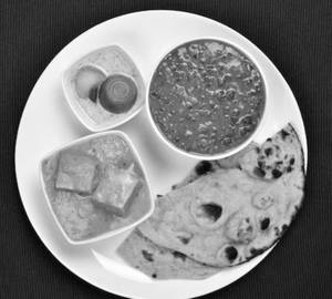 Dal Makhni + Shahi Panner + 5 Roti