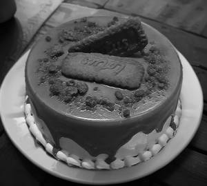Lotus Biscoff cake 250 gm