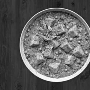 Matar paneer