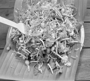 Egg bhel puri