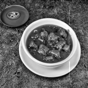 Veg. Manchurian (Gravy)