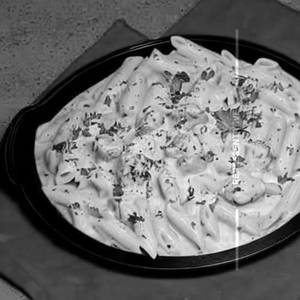 Chicken Penne/ Spaghetti  In Alfredo Sauce