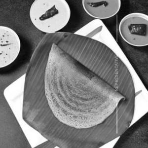 Palak Schezwan Noodles Dosa