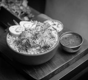 Chicken Hyderabadi Biryani + raita + gravy