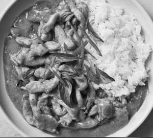 Thai Chicken Red Curry, Steam Rice Bowl Combo