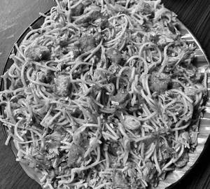 Boneless chicken noodles