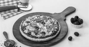 Veg Extravaganza Pizza