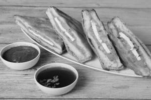 Aloo Bread