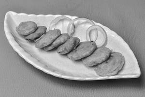 Onion pakoda (8 pcs)