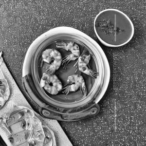 Green Schezwan Prawns