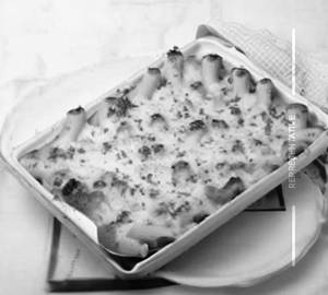White baked pasta