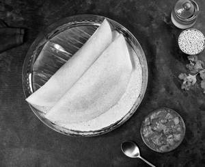 Millet Dosa (2Pc) with Boneless Chicken Curry