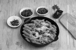 Red pasta