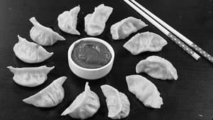 Chicken Tikka Momos [6 Pieces]