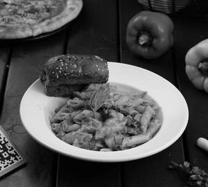 Penne Tomato Basil And Parmesan Cheese Pasta