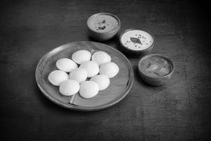 Mini Idlis (10 Pcs)