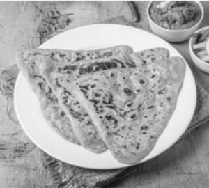 Chicken Lababdar with Tawa Paratha
