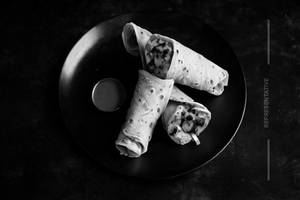 Malai Paneer Tikka Roll