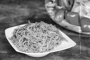 Veg Hakka Noodles