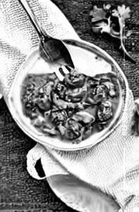Mushroom matar masala