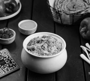 Veg Subz Biryani With Raita