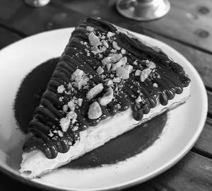 Nutella hazelnut cheese cake [1 slice]