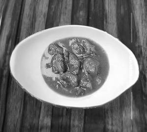 Gravy soya chaap 