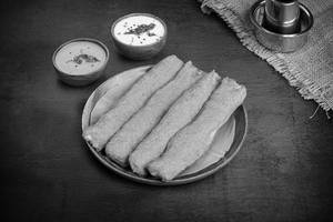 Banana Bajji (4 Pcs)