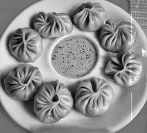 Veg Malai Momos