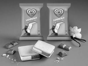 Sandwich Chocolate and Vanilla [90ml x 2pcs]