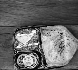 Daal Makhani+ 2 Plain Parantha + Raita + Salad + Chatni