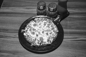 Makhani Paneer Pizza