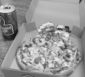 7'' Paneer Peppy Pizza
