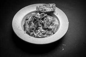 Chicken Pasta In Red Sauce