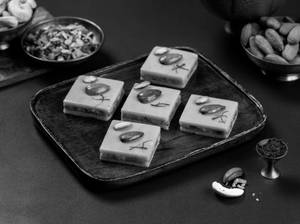Kaju Kesar Delight